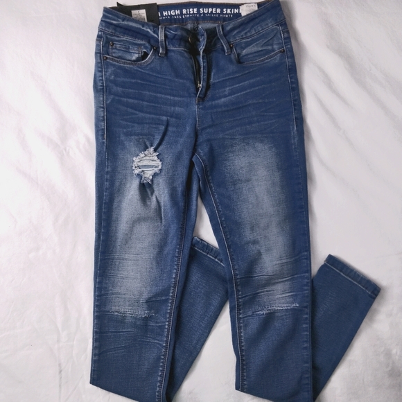 Urban Planet Denim - NWT High rise super skinny ripped dark wash jeanse
